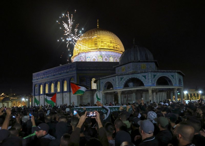 Izrael potvrdio: Nema židovske molitve u džamiji Al Aqsa