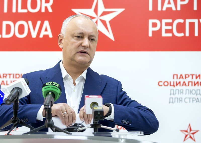 Bivši proruski predsjednik Igor Dodon u pritvoru zbog izdaje i korupcije