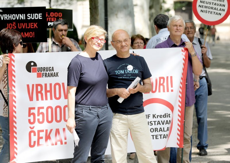 Udruga Franak tražila da Vrhovni sud žurno riješi pitanja kredita u 'švicarcu'