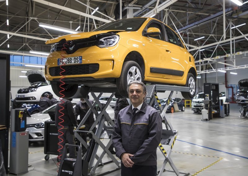 [FOTO] Upozorenje Luce de Mea iz Renaulta: Kupci će plaćati tisuću eura više po automobilu