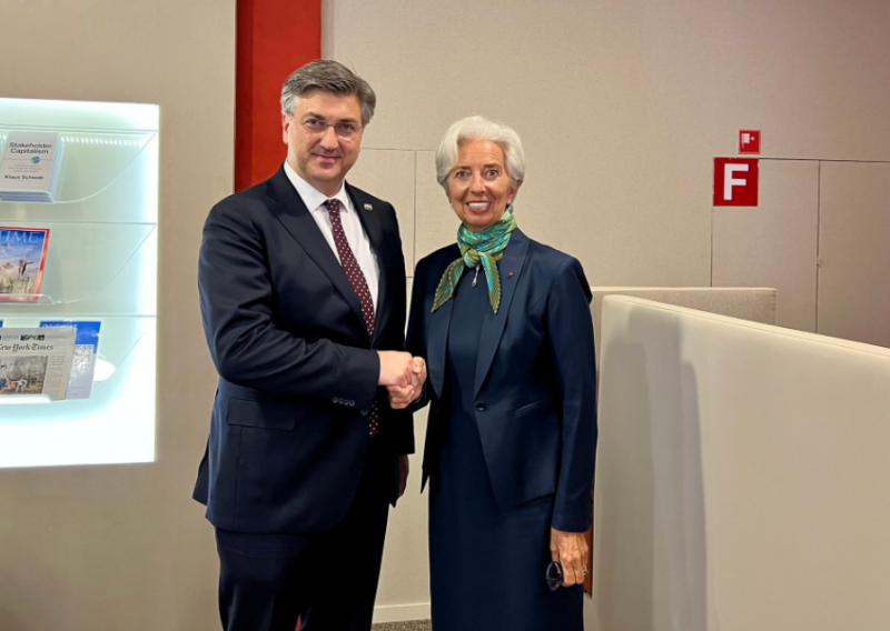 Plenković u Davosu s Lagarde: Zahvalni smo na podršci za pridruživanje eurozoni