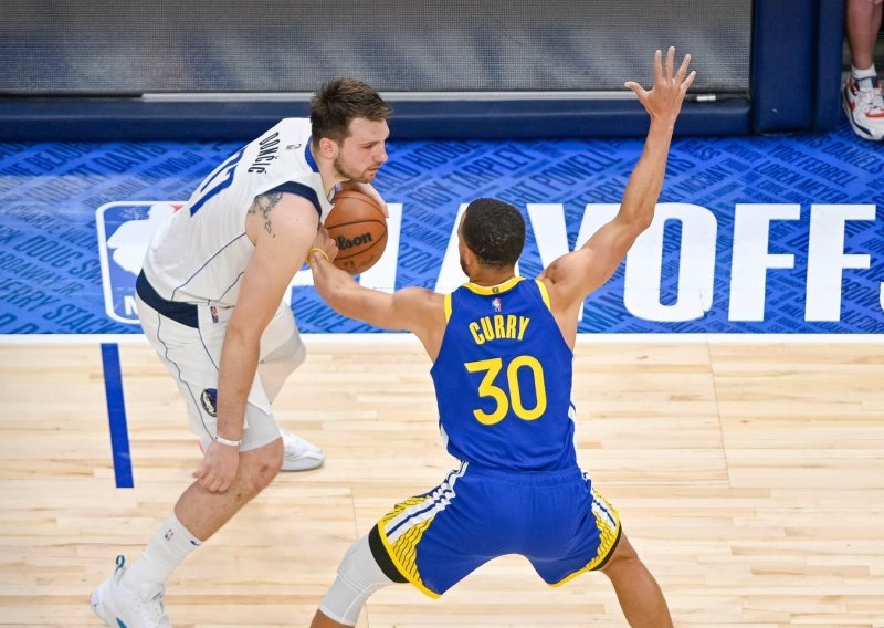 Dallas pobijedio Golden State, a Dončić se upisao u povijest NBA-a; izjednačio se s Durantom i Bryantom te je samo jedan igrač ispred njega!