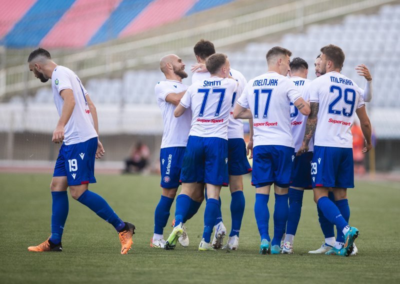 [VIDEO/FOTO] Hajduk je osvojio Supersport Hrvatski kup! Bijeli zasluženo pobijedili u spektakularnoj atmosferi na Poljudu, pogledajte sve golove s Poljuda