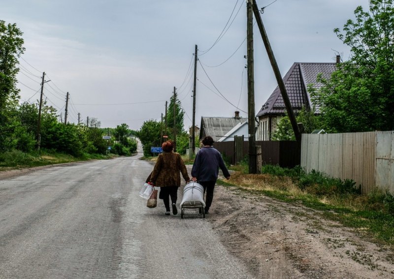 Rusi pritišću sve jače: Ukrajinska vojska morat će se povući iz gradova u Luhansku