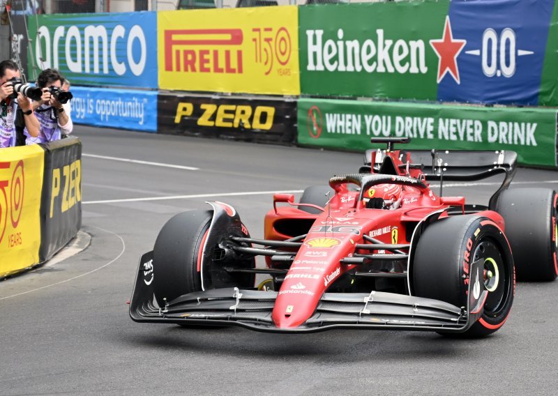 Charles Leclerc najbolje se snašao na domaćoj stazi i došao u priliku uloviti vodećeg Verstappena; iz prvog reda kreće i drugi vozač Ferrarija