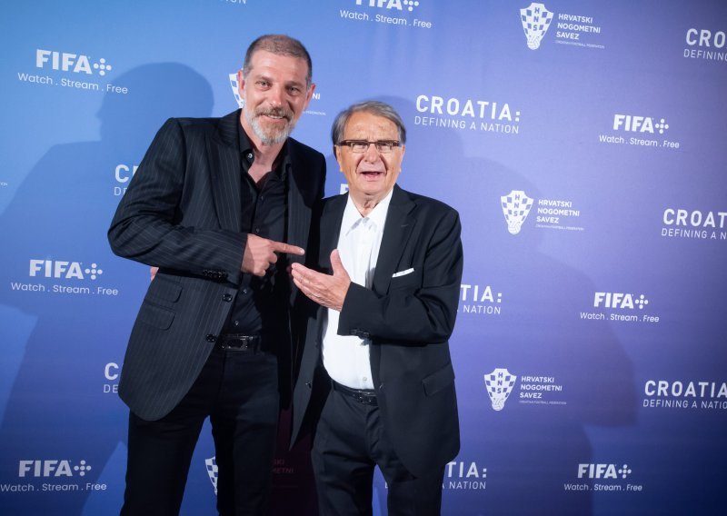 [FOTO] Brojni poznati stigli na premijeru dugometražnog filma o Vatrenima