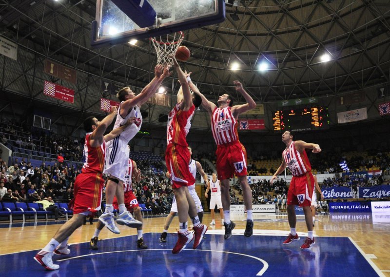 Cibona poražena s 25 razlike od Zvezde