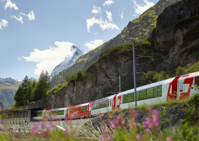 Glacier Express: spori vlak sa spektakularnim pogledima
