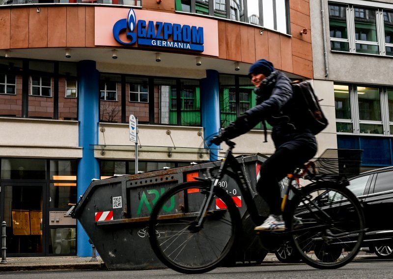 Gazprom smanjio isporuke plina u Europu, tvrdi kako su za to krivi Nijemci