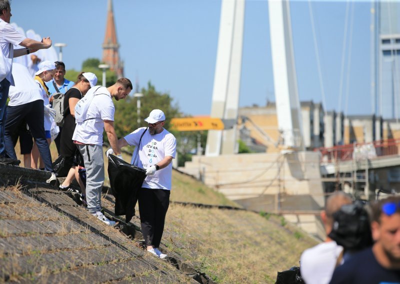Ekološkom akcijom u Osijeku prikupljeno više od 110 kilograma otpada