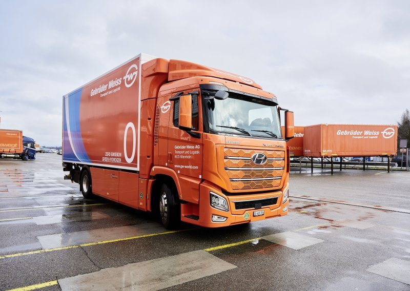 Klimatski neutralna inovacija Gebrüder Weissa, pojačavaju flotu kamiona na vodik i uvode izračun CO2 otiska svake pošiljke