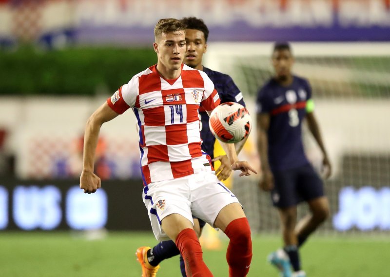 Hrvatska ima novu zvijezdu, protiv Francuza je zamijenio Modrića i za desetak minuta oduševio navijače i struku. Ovom je izjavom rekao sve: On je inspiracija...