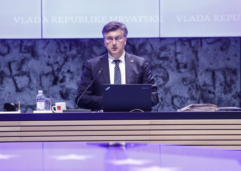 [FOTO] Plenković o srbijanskoj optužnici protiv pilota: To nije politika suradnje, to je provokacija!