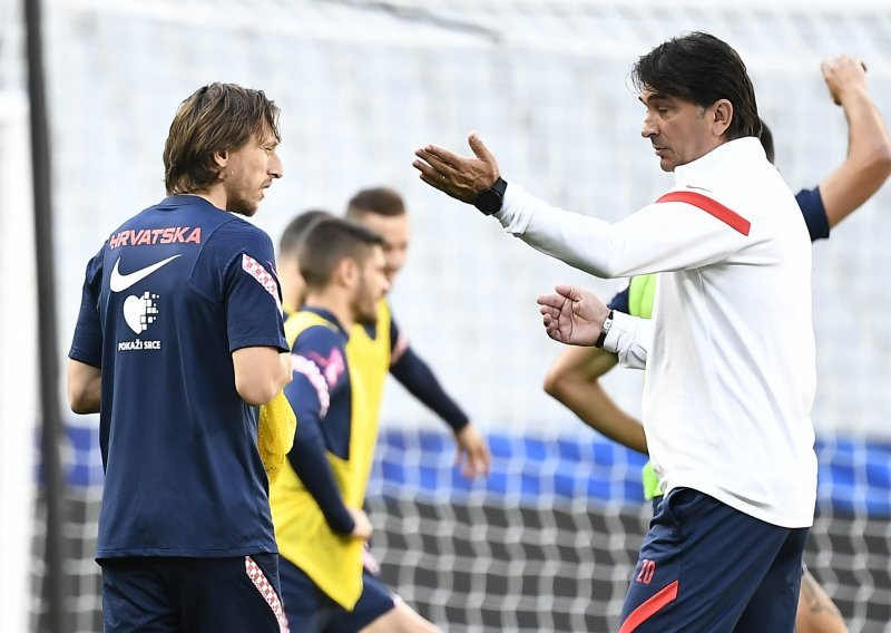 [FOTO] Zlatko Dalić odustao od prvotne ideje, jer osjetio je 'krv' i želi pobjedu protiv Francuske; ovo je vjerojatnih 11 za okršaj sa svjetskim prvacima