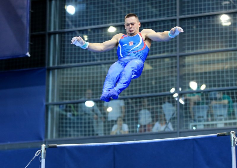 [FOTO] Srbićevim zlatom i s dva srebra Ane Đerek okončan najuspješniji gimnastički Svjetski kup u Osijeku