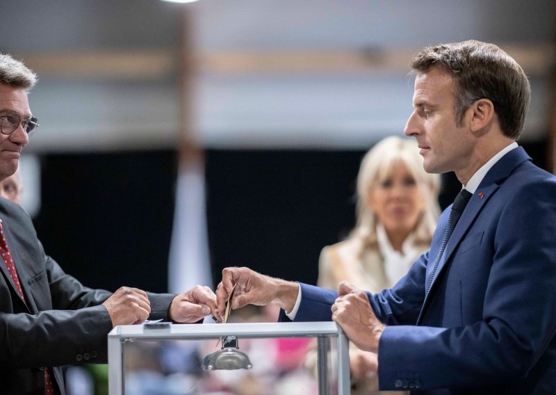 Macron izgubio apsolutnu većinu u parlamentu: 'Ovo je izborni poraz macronizma'