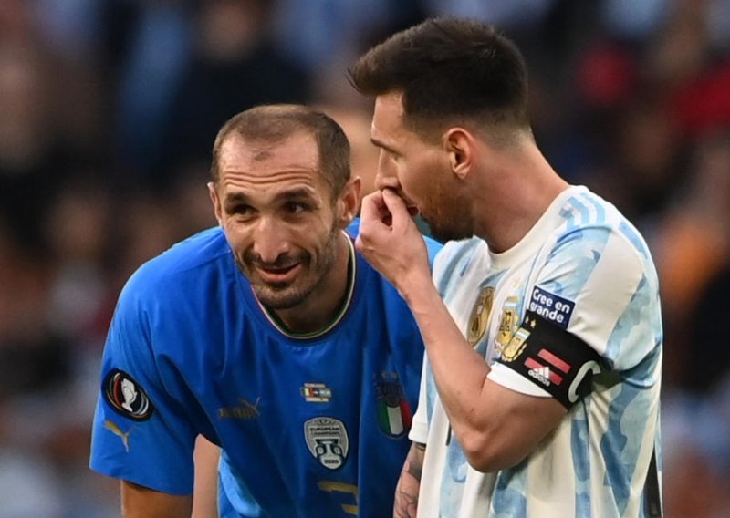 Chiellini nakon šaputanja s Messijem, koje su na Wembleyju zabilježile kamere, donio odluku gdje nastavlja karijeru