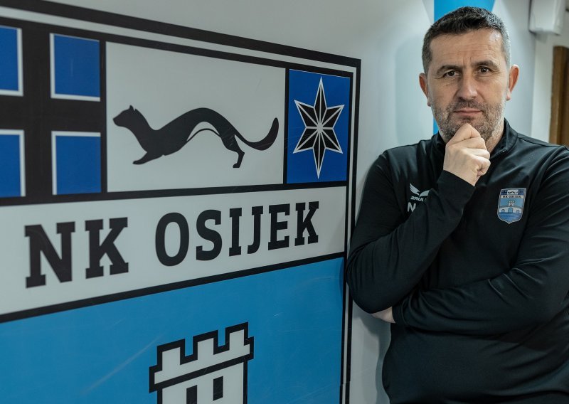 Nenad Bjelica s Osijekom je krenuo u pripreme za novu sezonu, ali stari su problemi ostali: Na neka pitanja više neću odgovarati...