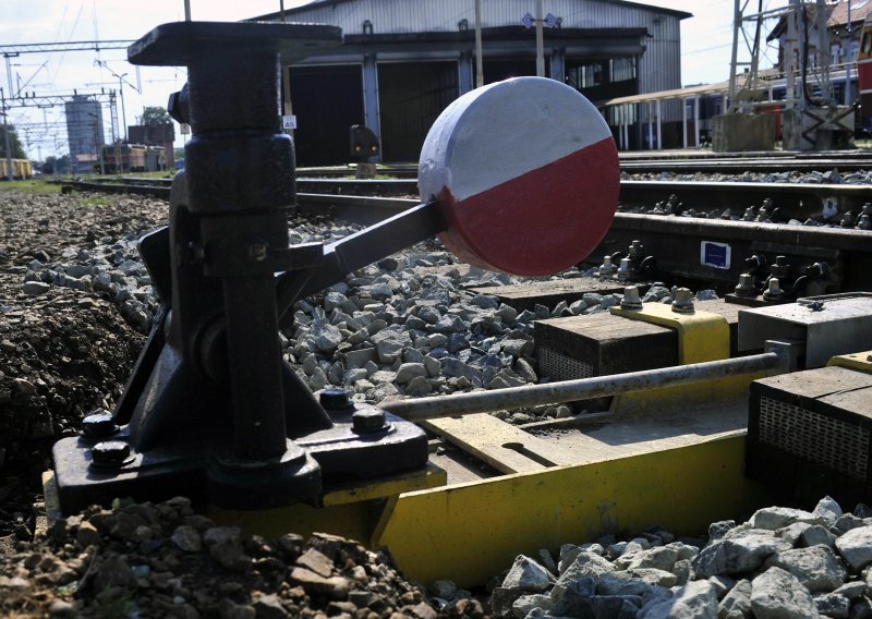 U HŽ-u došla na red zamjena signalne opreme iz '30-tih