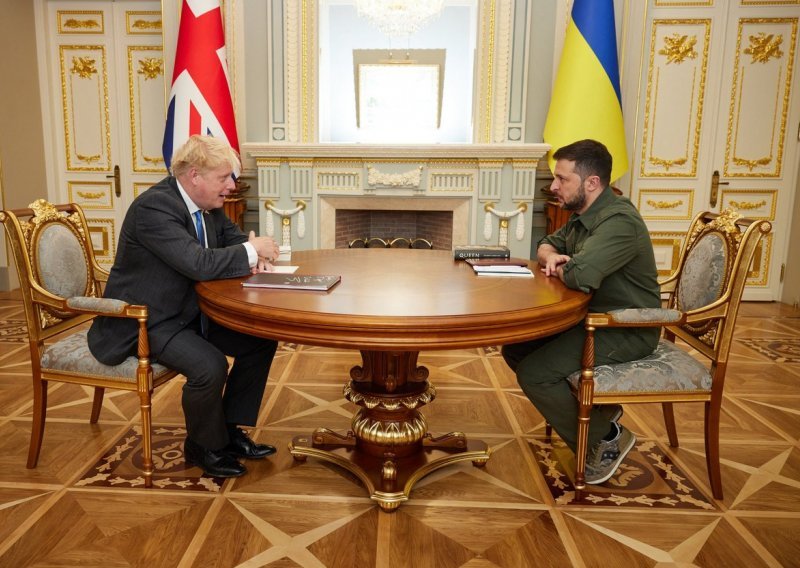 Johnson stigao u Kijev s ponudom: Ujedinjeno Kraljevstvo je uz vas, uvježbavat ćemo ukrajinske vojnike