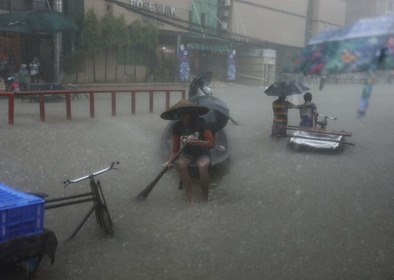 Monsunske poplave usmrtile 42 osobe u Bangladešu i Indiji