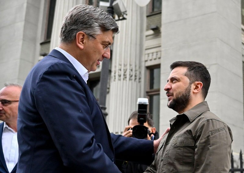Plenković razgovarao sa Zelenskim uoči samita europskih čelnika u Bruxellesu