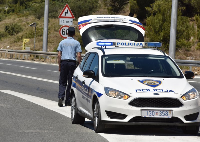 U Opatiji uhićeno lice s Interpolove tjeralice, imao je lažne dokumente