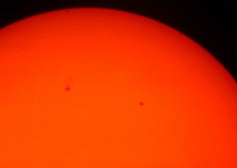 Prema nama se upravo okrenula masivna sunčeva pjega, evo što to znači za Zemljane