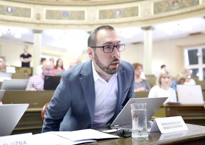 Prihvaćen SDP-ov prijedlog o podacima o primanjima uprave Zagrebačkog holdinga