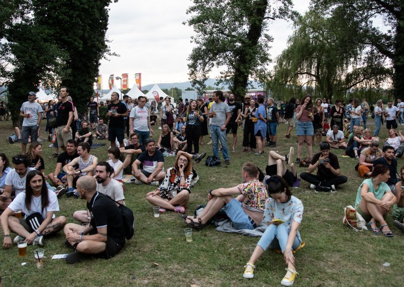 [FOTO] Pogledajte atmosferu zadnjeg dana INmusic festivala