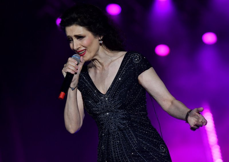 Doris Dragović slavi 40 godina karijere novom pjesmom koja će razveseliti obožavatelje