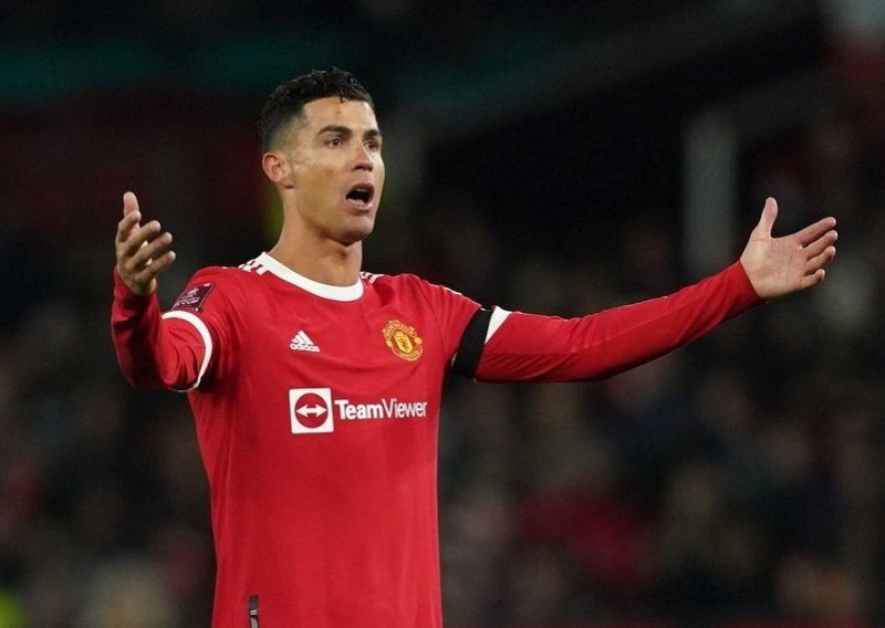 Bijesni Cristiano Ronaldo postavio je ultimatum čelnicima Manchester Uniteda; posebno ga je razljutila jedna činjenica