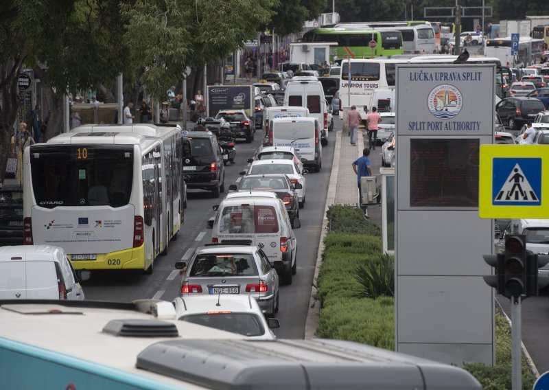 Splitska trajektna i zračna luka ovog vikenda očekuju rekordan promet