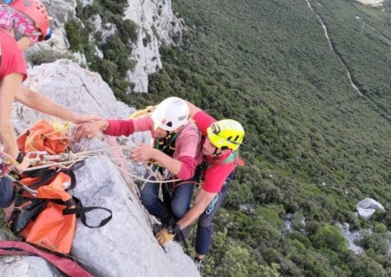 Dramatična akcija spašavanja na Kozjaku u gluho doba noći