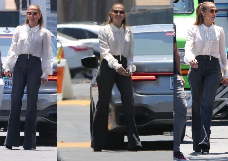 Laskavi model: Jennifer Lopez zna kako nositi hit traperice retro stila koje pouzdano izdužuju noge