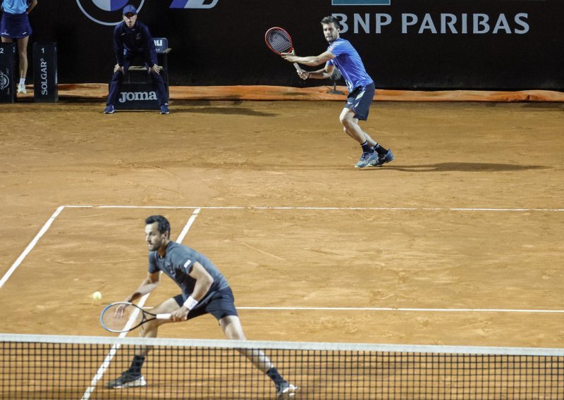 Nikola Mektić i Mate Pavić ušli u četvrtfinale Wimbledona! Ivan Dodig predao bez borbe