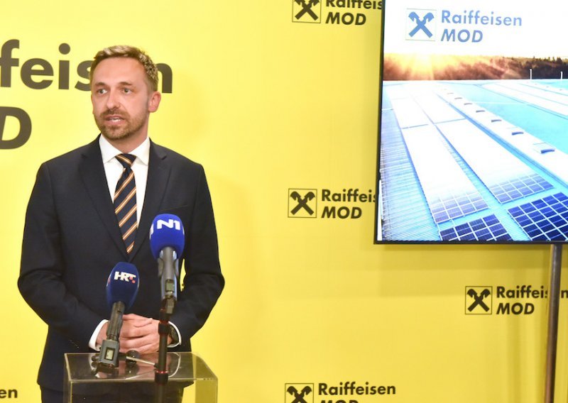 Ministar Piletić pustio u rad RMOD solarnu elektranu