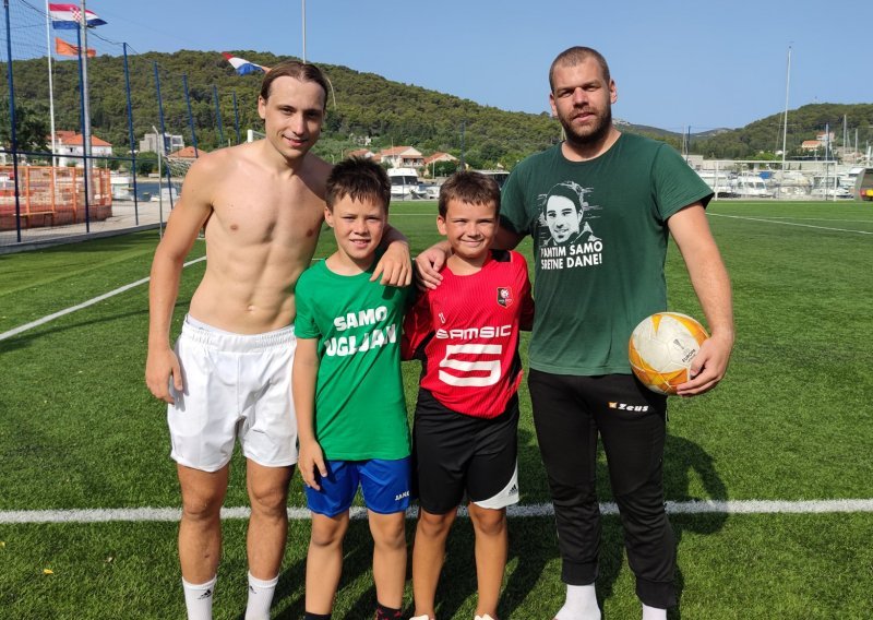 Majer u Preku u goste primio bivšeg suigrača iz Dinama i zvijezdu španjolskog nogometa, ovaj se odmah pohvalio na Instagramu. Pljušte lajkovi