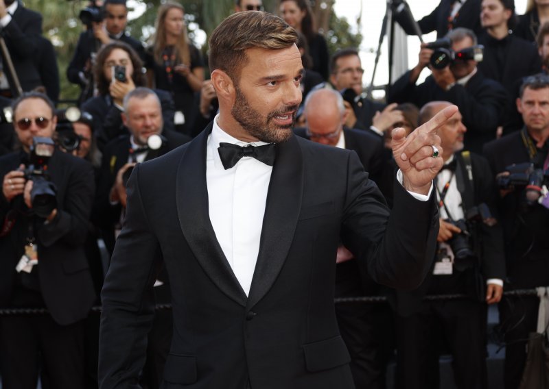 Pale teške optužbe na račun latino zvijezde: Ricky Martin poriče zlostavljanje u obitelji