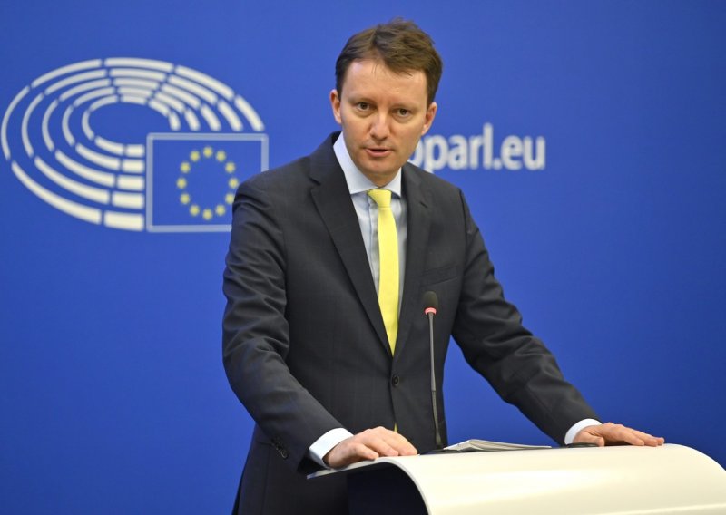 U Europskom parlamentu gotovo se nitko ne protivi ulasku Hrvatske u europodručje