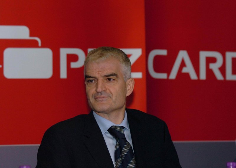 PBZ isplaćuje dividendu od 15,85 kuna