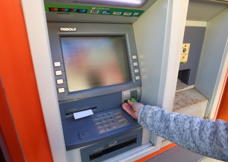 Ukrajinci s bankomata podružnice ruske banke u BiH ukrali 1,3 milijuna eura, osuđeni na zatvorske kazne