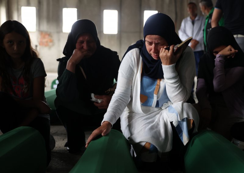 BiH: Napetosti uoči komemoracije u Srebrenici, srpske vlasti negoduju