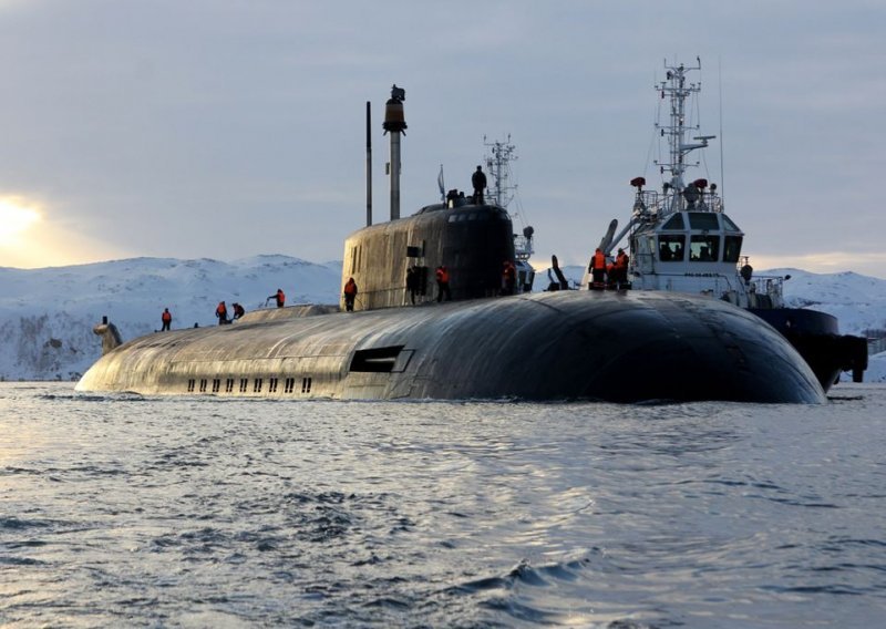 Ruskoj ratnoj mornarici predana najveća podmornica na svijetu, čija torpeda mogu stvoriti radioaktivni cunami