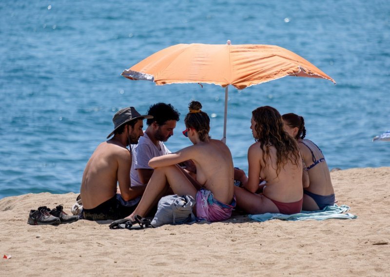 [FOTO] Europa se ponovno prži na paklenim temperaturama, u Španjolskoj i Portugalu se penju do 43 Celzijeva stupnja