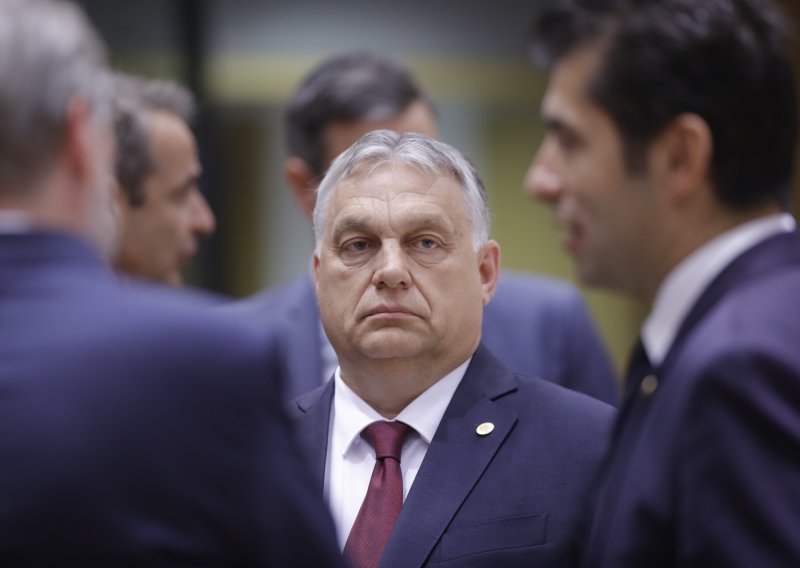 EU poziva Mađarsku i Poljsku da ojačaju demokratske standarde