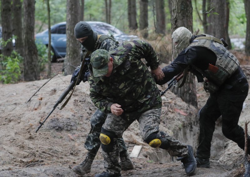 [FOTO] Korak bliže pregovorima o izvozu žitarica, Rusi nastavili žestoka granatiranja