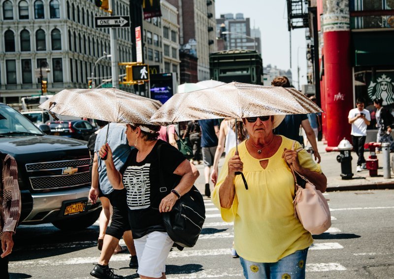 Rekordni toplinski val 'prži' i Ameriku; u Teksasu će se temperature penjati do 44 stupnja