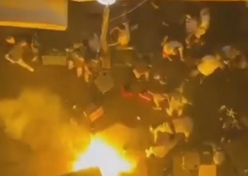 Ružna uvertira uoči utakmice Rijeke i Djurgardena; u centru grada dogodio se žestoki obračun navijačkih skupina, oglasila se policija