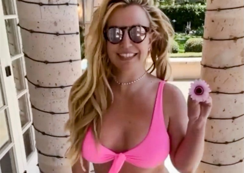 Britney opet proživljava dramu: Njezin bivši suprug tvrdi da djeca ne žele biti s njom zbog golišavih fotki na Instagramu